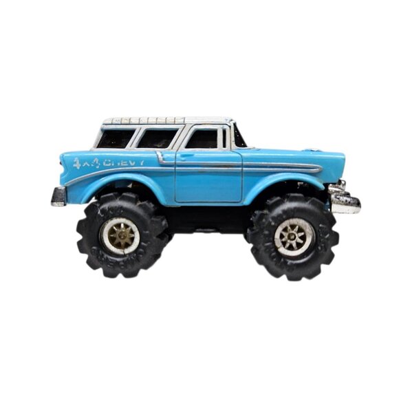 Vintage Schaper Stomper Blue Chevy Nomad Wagon Runs and Lights Up - Picture 3 of 12